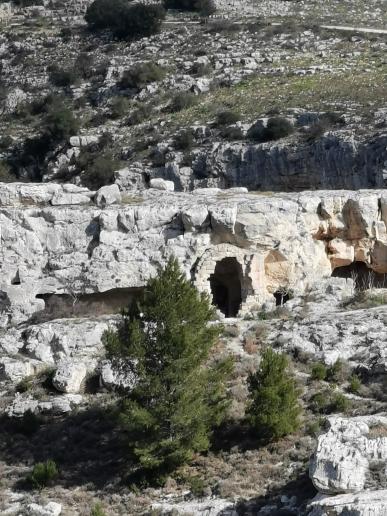 Höhlenwohnungen bei Matera