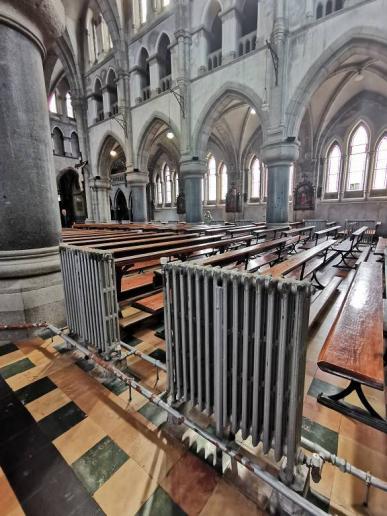 Heizkörper in der Kirche 