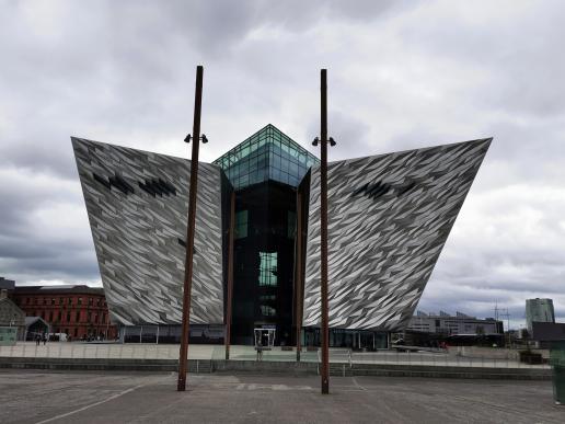  das futuristische Belfast Titanic Gebäude