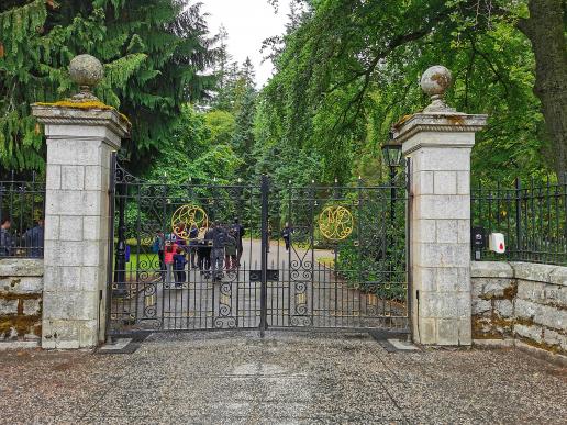 das Eingangstor zum Schloss Balmoral