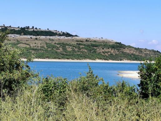 der Ebro Stausee bei Las Rozas